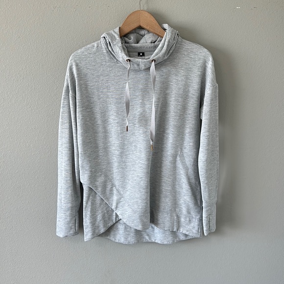 Yogalicious Gray Cowl Neck Hooded Women's Sweatshirt Size Small - Picture 2 of 16